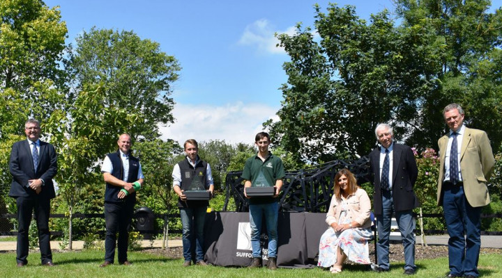 5 Bill Baker Andrew Knowles Olly Spiers Tom Reily Viv Gillespie David Barker Philip Ainsworth
